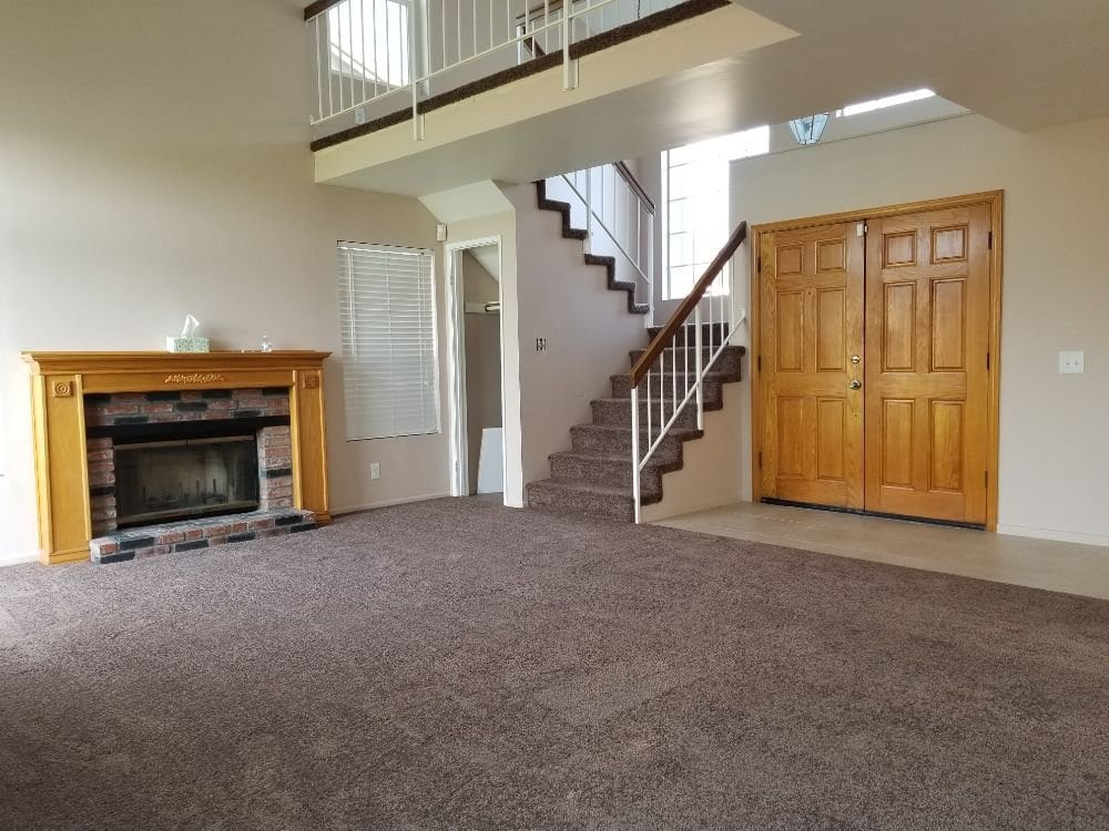 Inland Empire Flooring is a Flooring Contractor in Bloomington, CA 92316